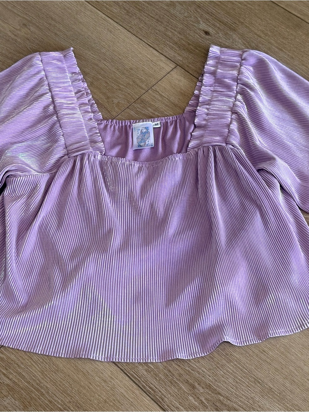 QUEEN OF SPARKLES Lilac Square-Neck Ruched Puff Sleeve Top